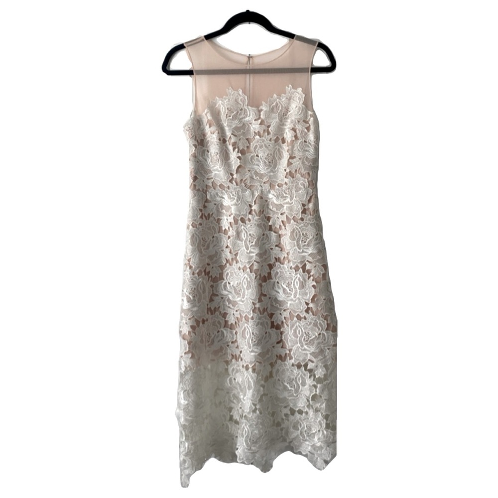 Julia Jordan - lined, white lace cocktail dress. NWT